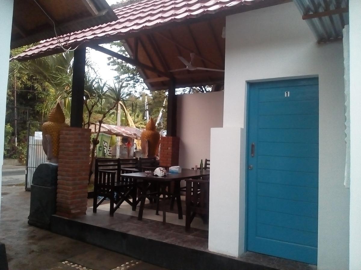 Izaac'S Bed & Breakfast Lovina Dış mekan fotoğraf