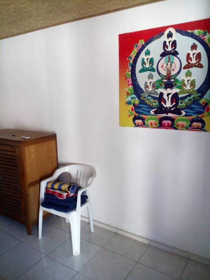 Izaac'S Bed & Breakfast Lovina Dış mekan fotoğraf