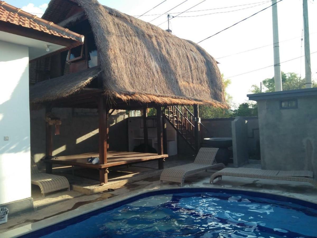 Izaac'S Bed & Breakfast Lovina Dış mekan fotoğraf